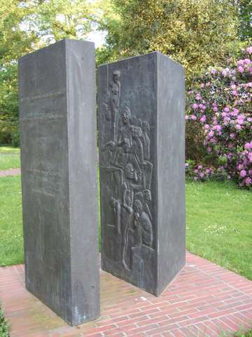 Bild: Wehnen, Mahnmal von 2001