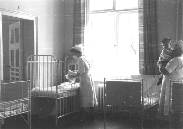 Bild: Städtische Nervenklinik für Kinder Wiesengrund, Berlin-Wittenau, 1942